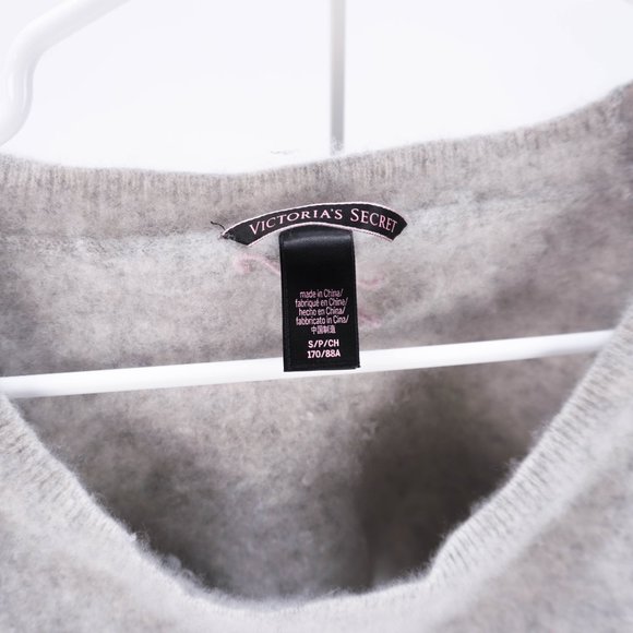 VICTORIA'S SECRET Women's Gray Wool Sweater - Picture 9 of 9